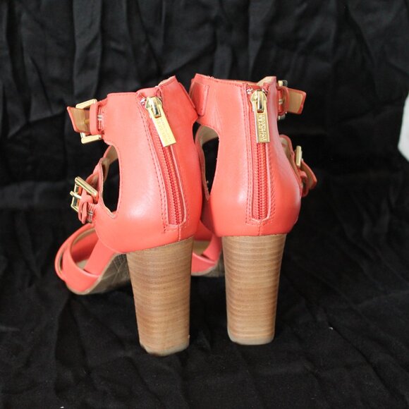 6.5 US, vibrant peach sandal heels. - Picture 2 of 4